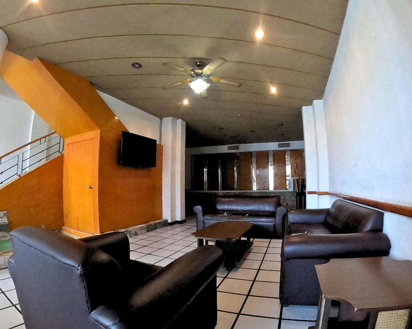Hotel Calvete Torreon